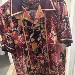 Authentic Dolce & Gabbana Red and Gold Casual Button Down Shirt